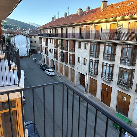 Apartamento Recien Reformado En Ezcaray Luaran gambar